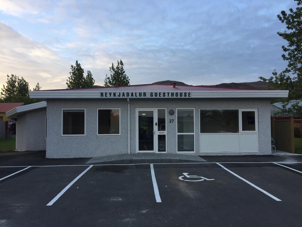 Reykjadalur Guesthouse Hveragerdi Ngoại thất bức ảnh